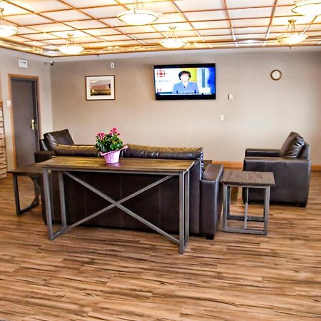 Lakeview Inns & Suites - Brandon Bilik gambar