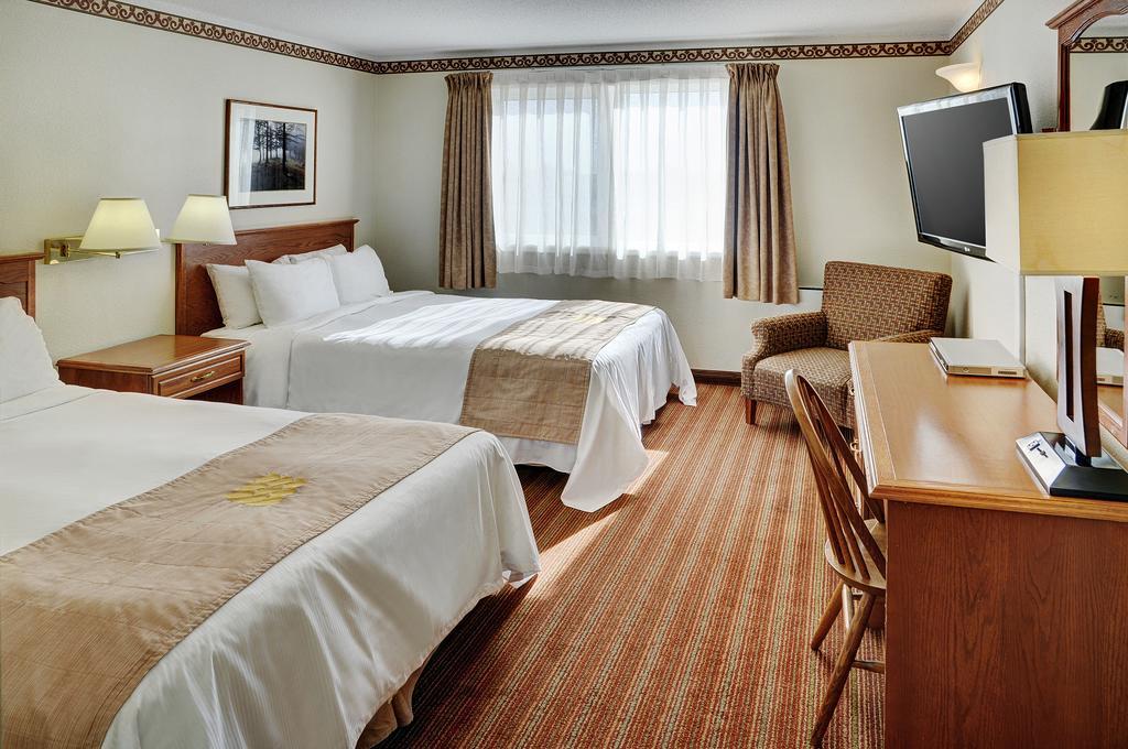 Lakeview Inns & Suites - Brandon Luaran gambar