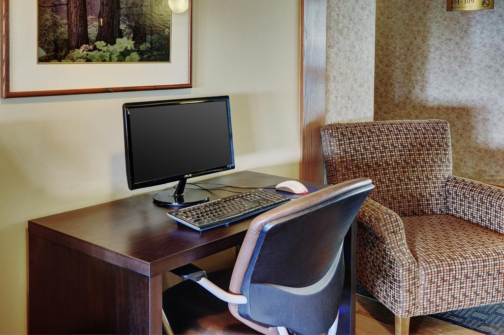 Lakeview Inns & Suites - Brandon Luaran gambar