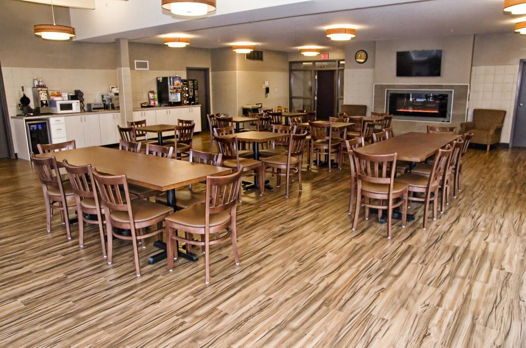 Lakeview Inns & Suites - Brandon Luaran gambar
